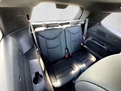 Used 2020 Cadillac XT6 Premium Luxury FWD image 28