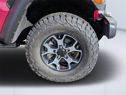 Used 2022 Jeep Wrangler Unlimited Rubicon w/ Safety Group image 10