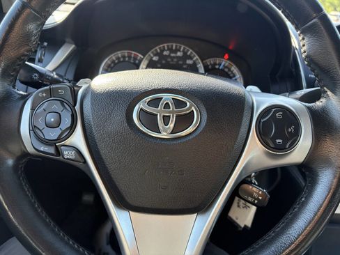 Used 2014 Toyota Camry SE FWD image 37