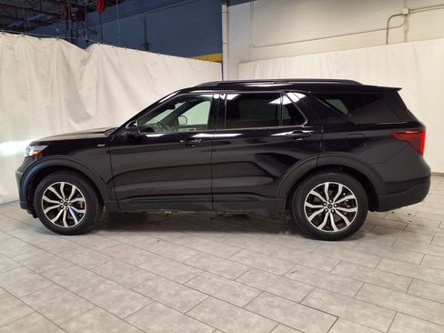 Used 2022 Ford Explorer ST-Line image 6