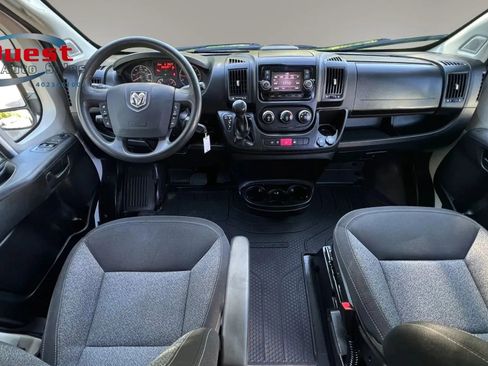 Used 2020 RAM ProMaster 2500 w/ Premium Appearance Group FWD image 16