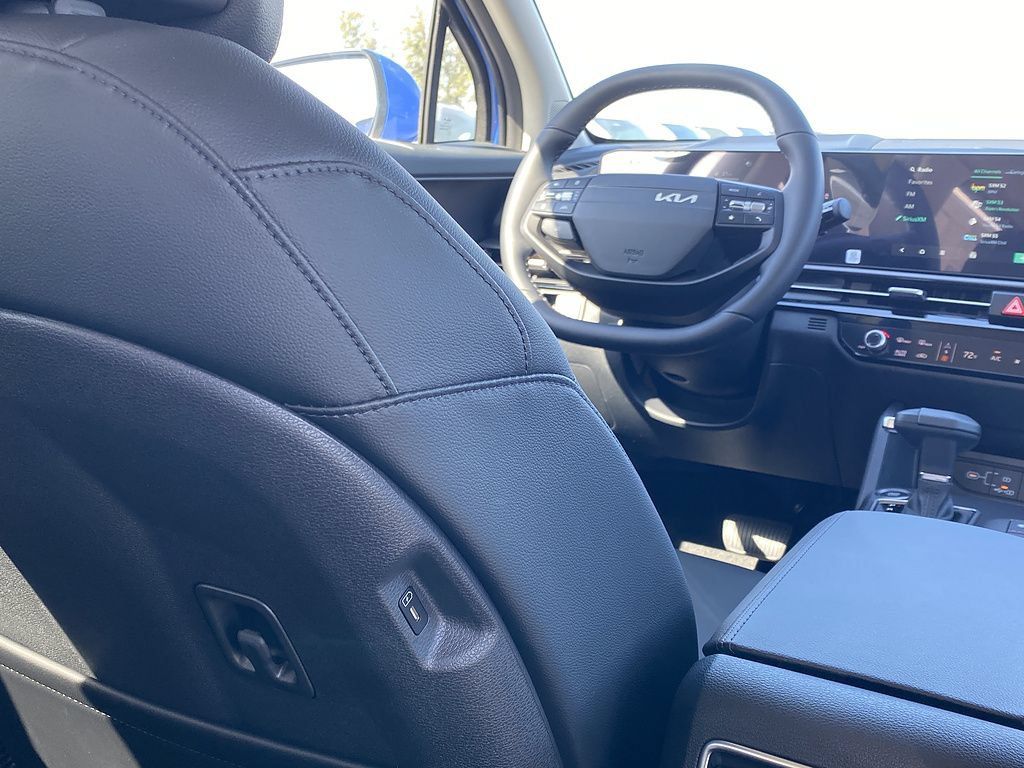 New 2026 Kia Sportage EX FWD image 22