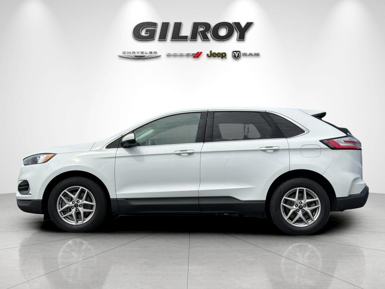 Used 2023 Ford Edge SEL w/ Convenience Package AWD/4WD image 7