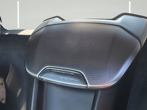 Used 2020 Chevrolet Corvette Stingray Premium Cpe w/ 3LT Preferred Equipment Group image 35