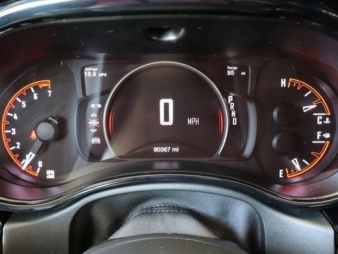 Used 2022 Dodge Durango GT image 32