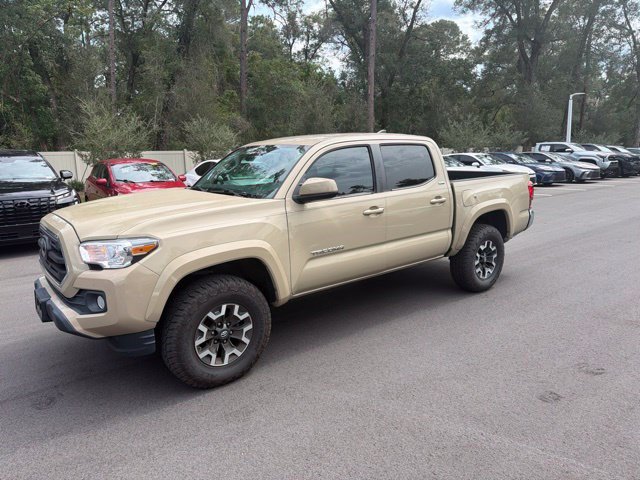 Used 2019 Toyota Tacoma SR5 RWD image 4