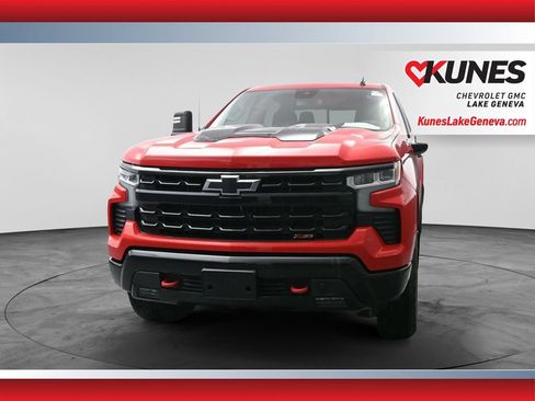 Used 2024 Chevrolet Silverado 1500 LT Trail Boss w/ Convenience Package II AWD/4WD image 5