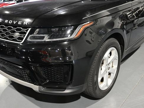 Used 2020 Land Rover Range Rover Sport SE image 9