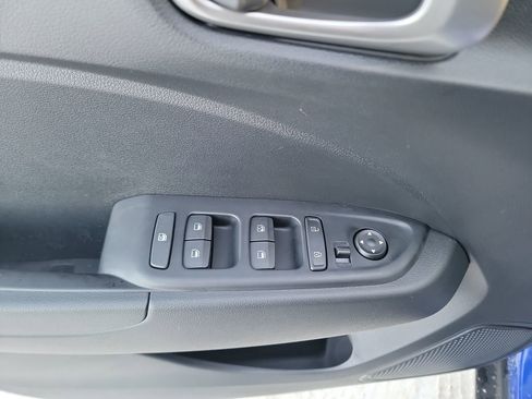 New 2026 Hyundai Venue SEL FWD image 11