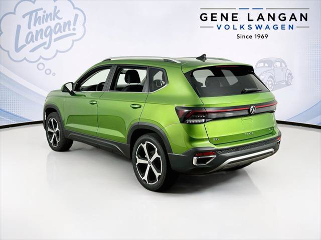 New 2026 Volkswagen Taos SEL AWD/4WD image 7