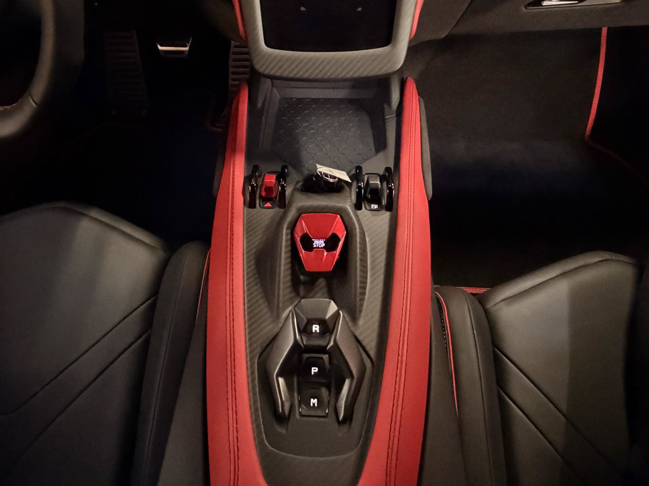 Used 2024 Lamborghini Revuelto AWD/4WD image 24