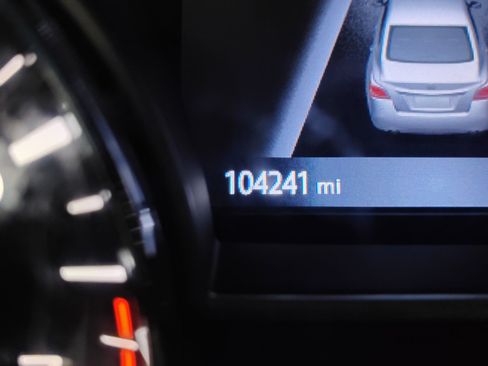 Used 2016 Nissan Altima 2.5 S w/ Interior Lighting Package FWD image 2