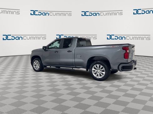 Used 2022 Chevrolet Silverado 1500 Custom w/ Safety Confidence Package AWD/4WD image 6