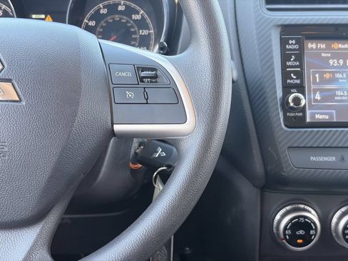 Used 2024 Mitsubishi Outlander Sport ES AWD/4WD image 22