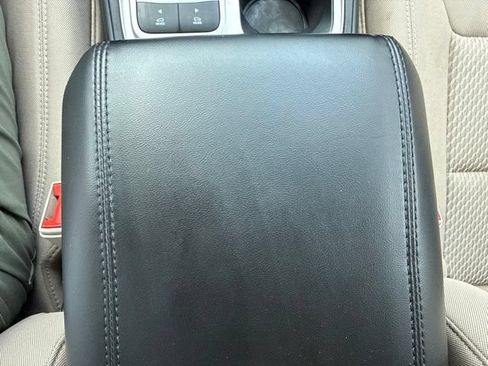 Used 2021 Ford Explorer 2WD image 30