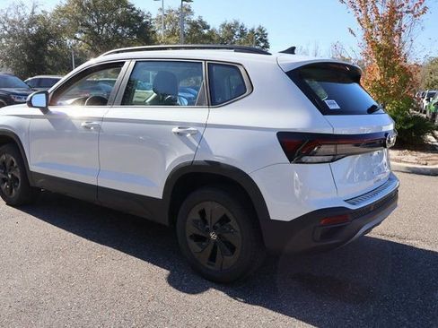 Used 2026 Volkswagen Taos S image 5