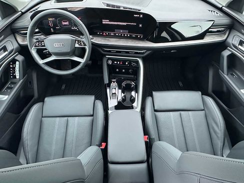 New 2025 Audi Q5 Premium Plus image 18