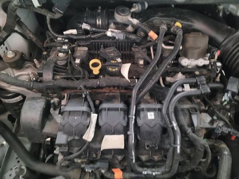 Used 2019 Ford Edge SEL FWD image 30