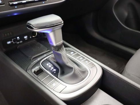 Used 2026 Hyundai Kona SEL Sport FWD image 9