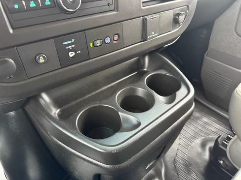 Used 2020 Chevrolet Express 2500 w/ Driver Convenience Package image 29