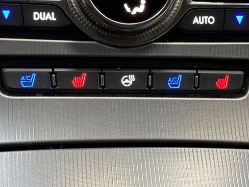 Used 2020 Lincoln MKZ Reserve w/ Luxury Package image 8