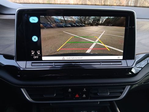 New 2026 Volkswagen Atlas SE image 19