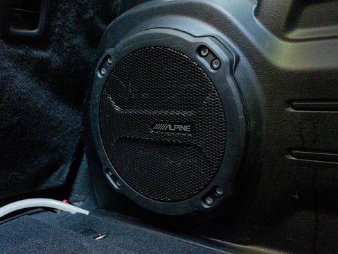 Used 2019 Jeep Wrangler Unlimited Rubicon image 32