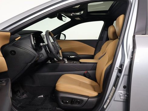 Used 2024 Lexus RX 350h image 10