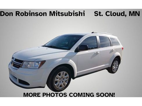 Used 2017 Dodge Journey SE w/ Safe & Sound Group image 1