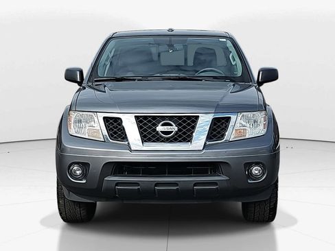 Used 2017 Nissan Frontier SV w/ SV Value Truck Package image 11