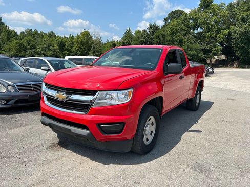 Used 2017 Chevrolet Colorado W/T w/ WT Convenience Package image 2