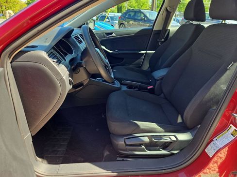 Used 2016 Volkswagen Jetta S FWD image 14