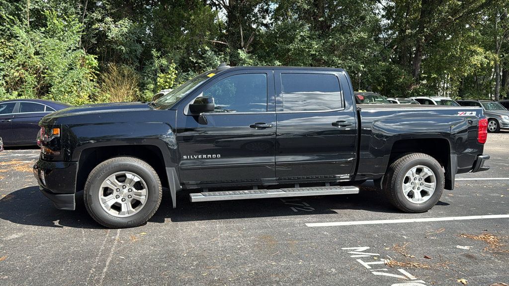 Used 2017 Chevrolet Silverado 1500 LT w/ All Star Edition AWD/4WD image 6