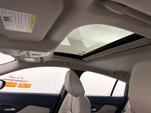 New 2026 Nissan Sentra SL w/ Floor Mat Package image 14