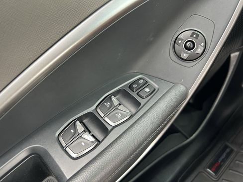 Used 2018 Hyundai Santa Fe Sport w/ 2.4L Tech Package 04 FWD image 20