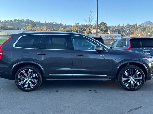 Used 2025 Volvo XC90 T8 Core w/ Protection Package Premier image 8