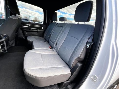 Used 2024 RAM 2500 Big Horn w/ Off Road Package image 25