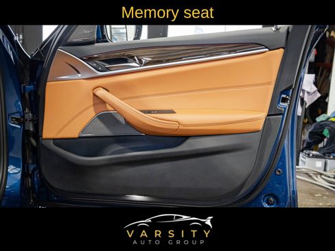 Used 2022 BMW 530i xDrive 530i xDrive w/ Premium Package image 34