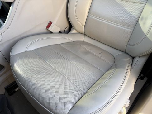 Used 2021 GMC Acadia Denali w/ Denali Technology Package image 24