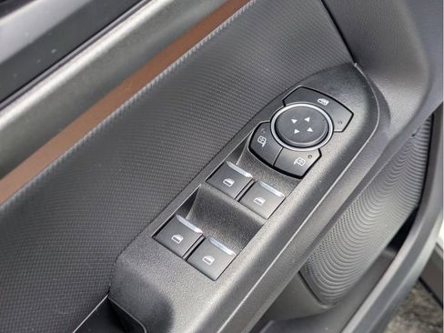 Certified 2025 Ford Bronco Sport Outer Banks w/ Outer Banks Tech Package+ image 12