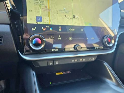 Used 2023 Lexus RZ 450e Premium w/ Technology Package image 31