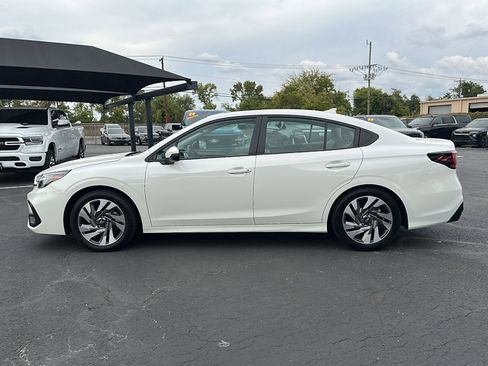 Used 2024 Subaru Legacy Limited image 5