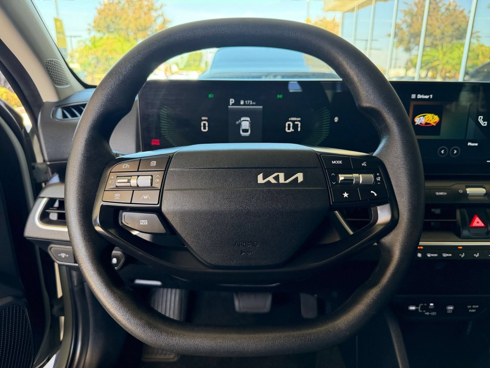 Used 2025 Kia K4 FWD image 26