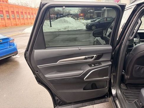 Used 2023 Kia Telluride SX X-Line AWD/4WD image 15