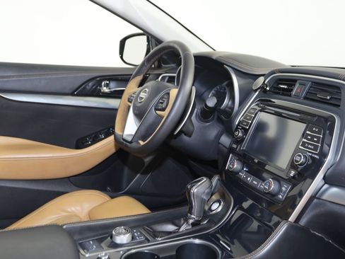 Used 2016 Nissan Maxima SR image 27