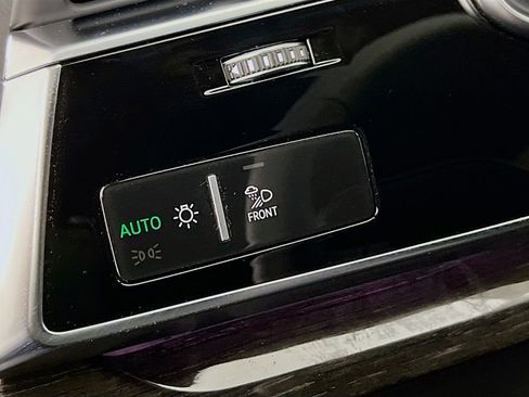 New 2026 Audi Q8 Premium Plus image 10