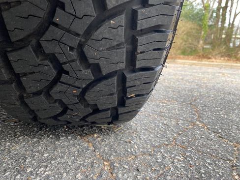 Used 2017 Chevrolet Tahoe Premier image 10