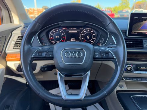 Used 2018 Audi Q5 2.0T Premium w/ Premium Plus Package image 21
