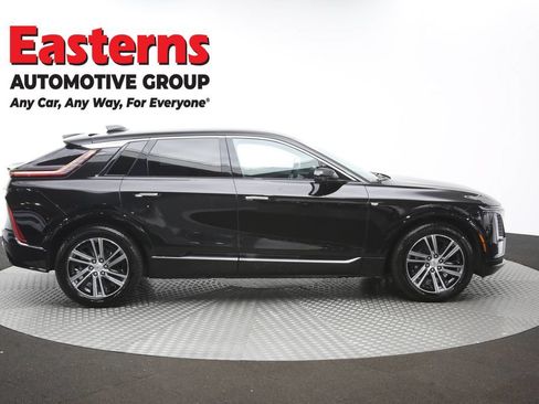 Used 2025 Cadillac Lyriq Luxury AWD/4WD image 46