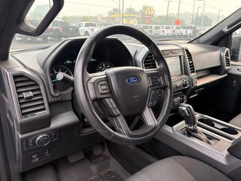 Used 2018 Ford F150 XLT w/ Equipment Group 302A Luxury AWD/4WD image 18